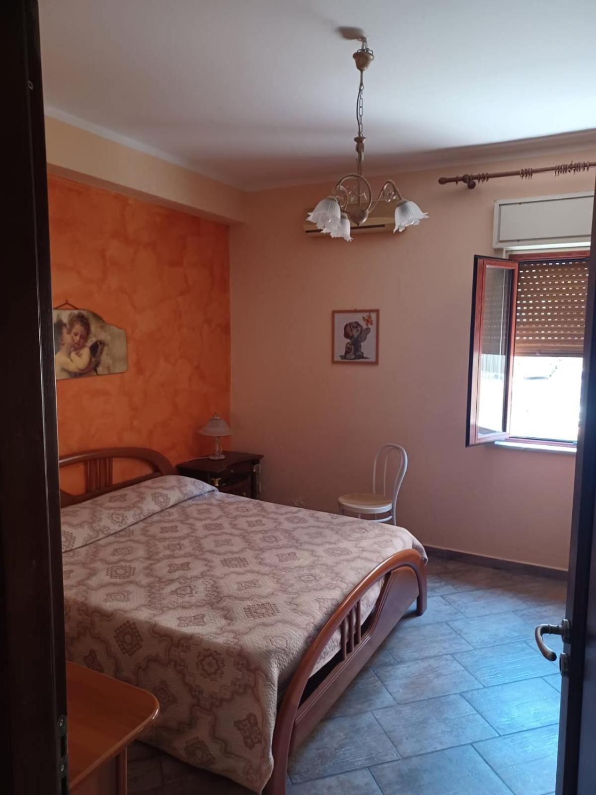 Holiday Homes Campofelice Di Roccella Exterior photo